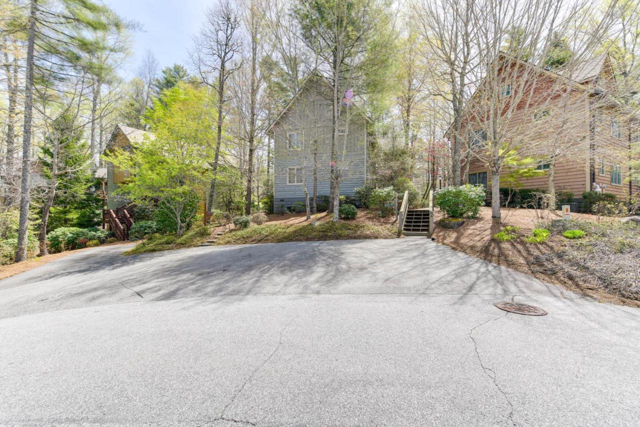 Inviting Cashiers Condo Deck And Golf Course Views! Экстерьер фото